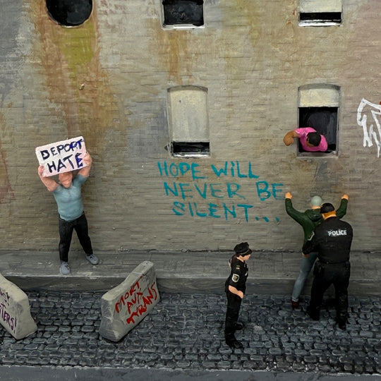 GRIMLY – Limited Edition MyBlock Wall + Exclusive Prototype Card