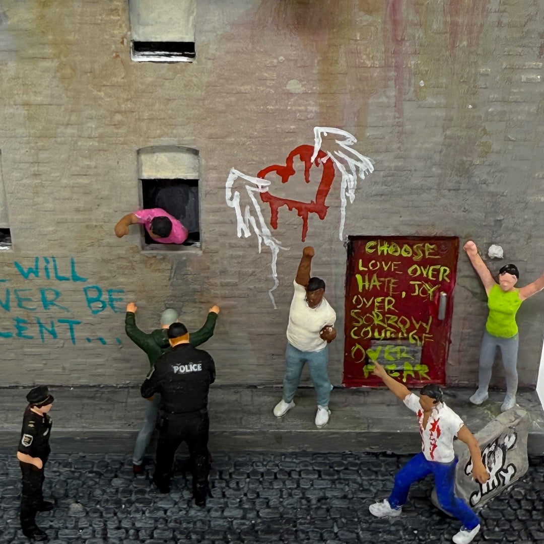 GRIMLY – Limited Edition MyBlock Wall + Exclusive Prototype Card